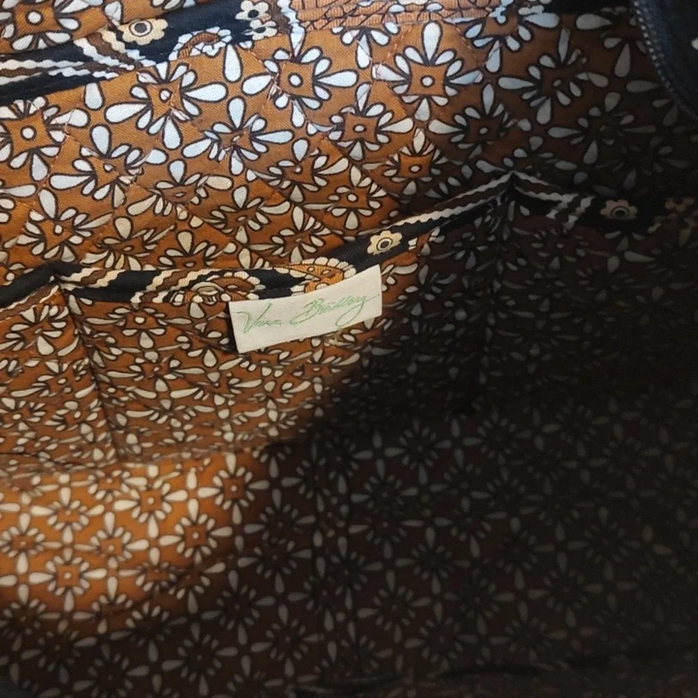 Vera Bradley EUC - Picture 6 of 6